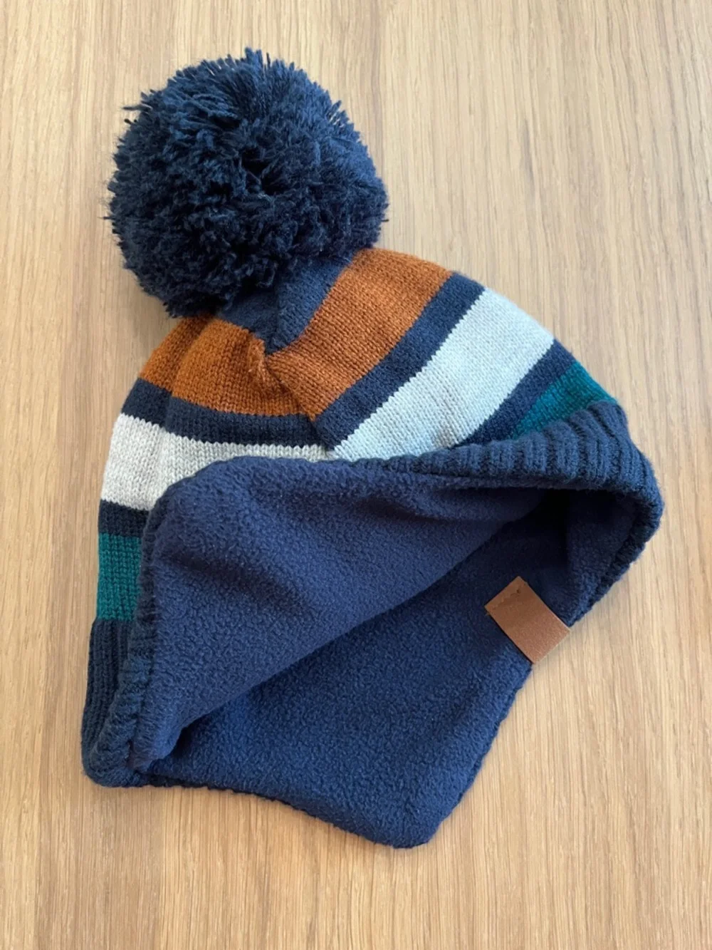 Amazon, Boy’s very warm and cozy lined winter hat and loop scarf, size 1-3 years